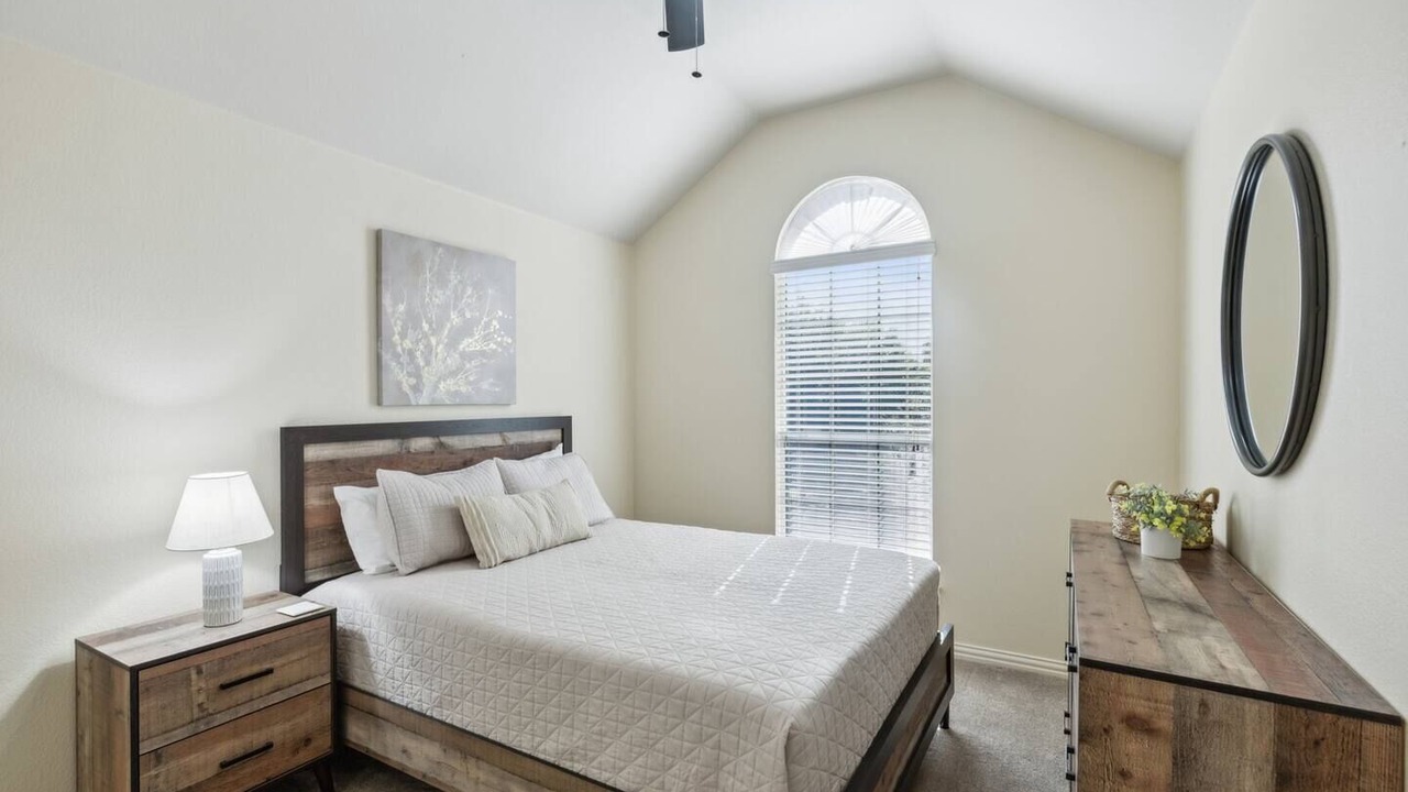 Photo of Bedroom in Lantana