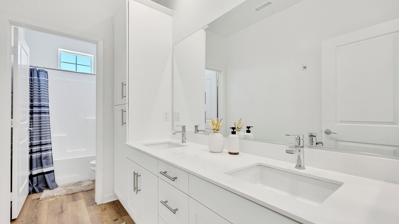 Photo of Bathroom in Eastvale Downs