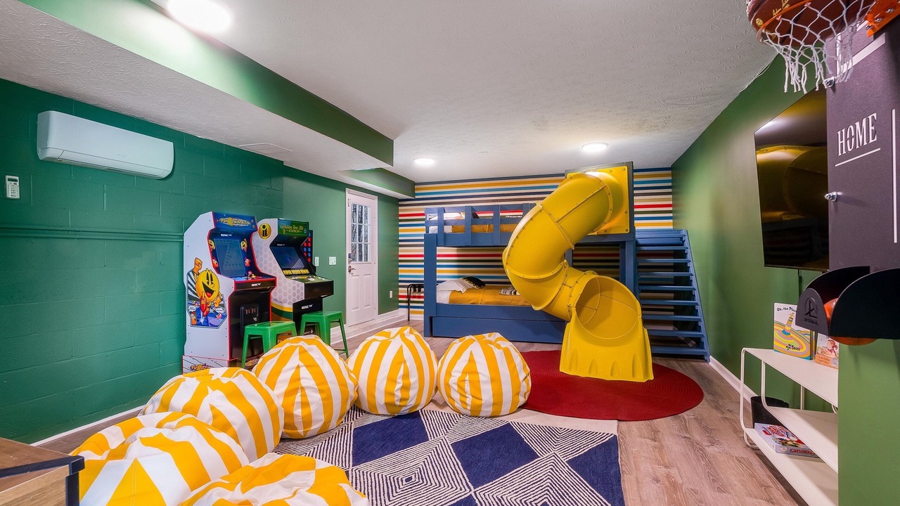 Photo of Bedroom in Massanutten