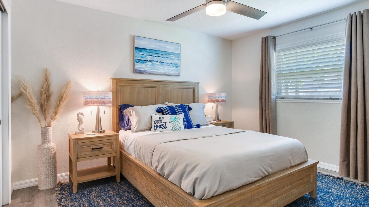 Photo of Bedroom in Tampa Shores