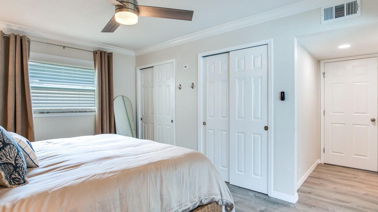 Photo of Bedroom in Tampa Shores