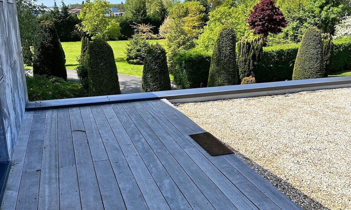 Photo of Patio Balcony in Les Attaques