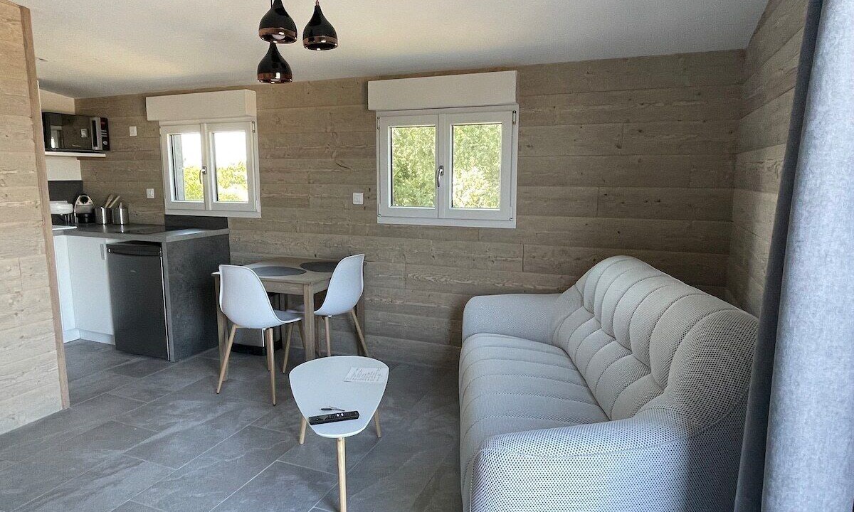 Photo of Livingroom in Les Attaques