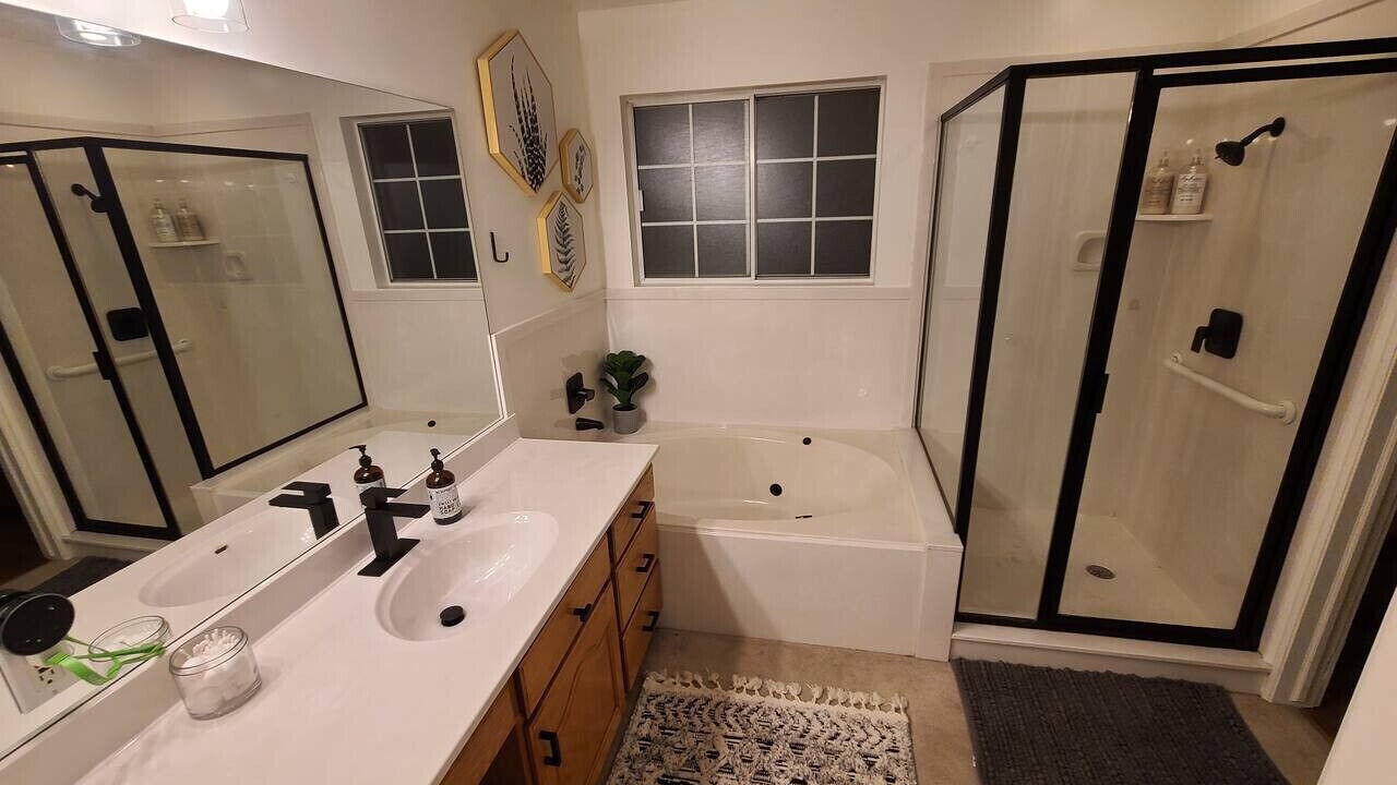 Photo of Bathroom in Cottonwood Heights