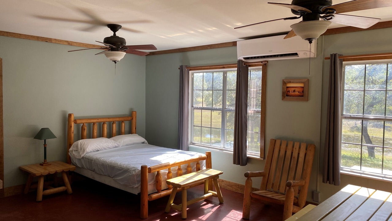 Photo of Bedroom in Concan
