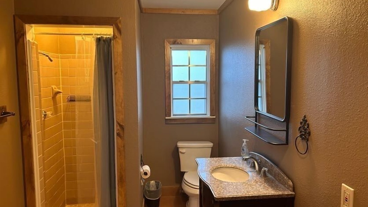 Photo of Bathroom in Concan