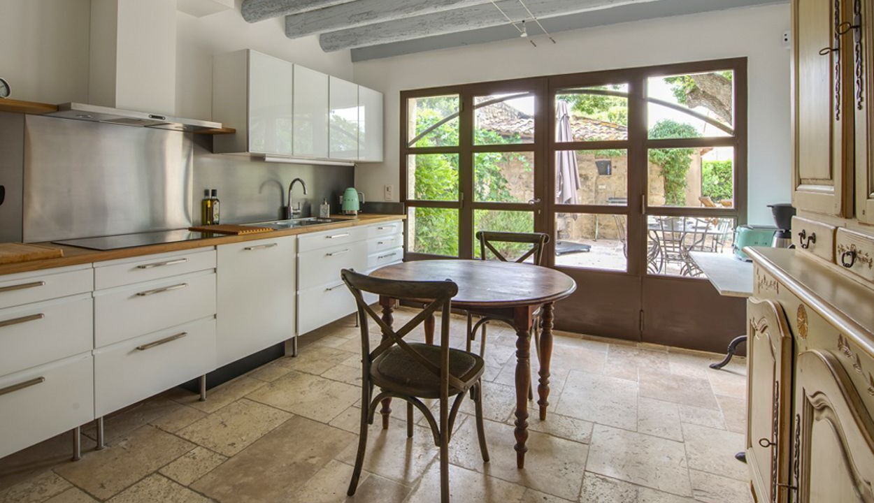 Photo of Kitchen in Saint-Etienne-du-Gres