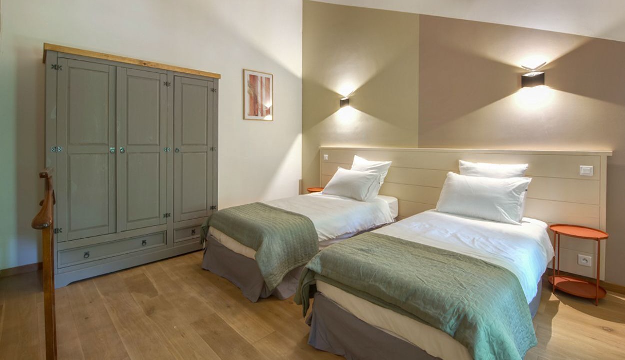 Photo of Bedroom in Saint-Etienne-du-Gres