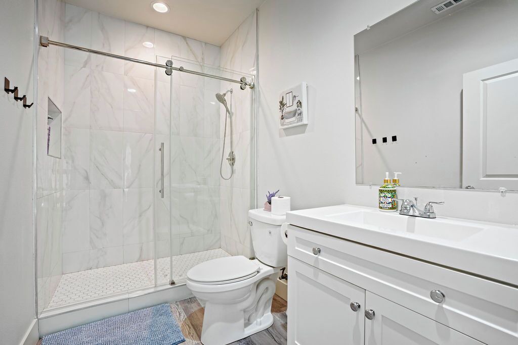 Photo of Bathroom in Creswell