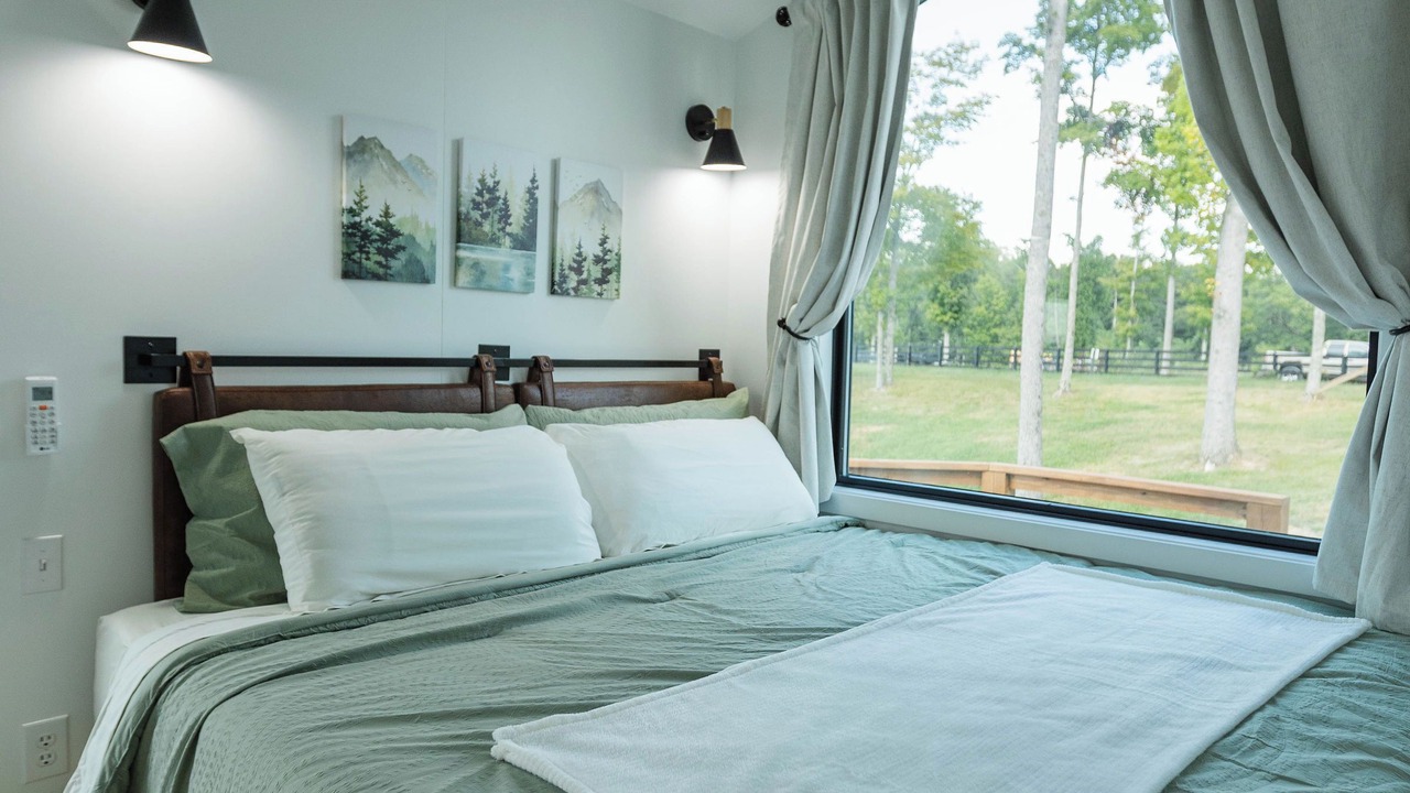 Photo of Bedroom in Jamestown