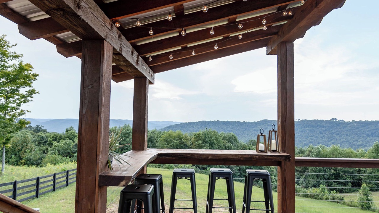 Photo of Patio Balcony in Jamestown