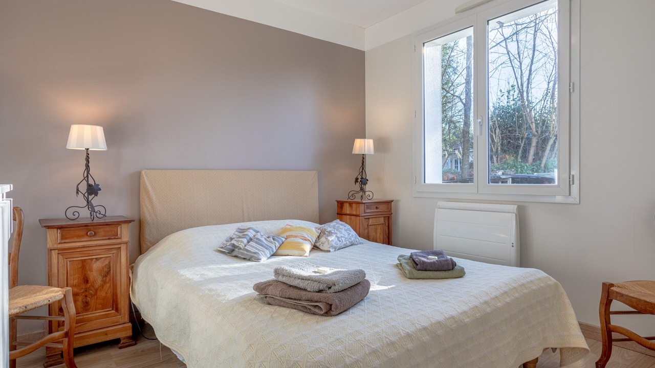 Photo of Bedroom in Saint-Georges-de-Pointindoux
