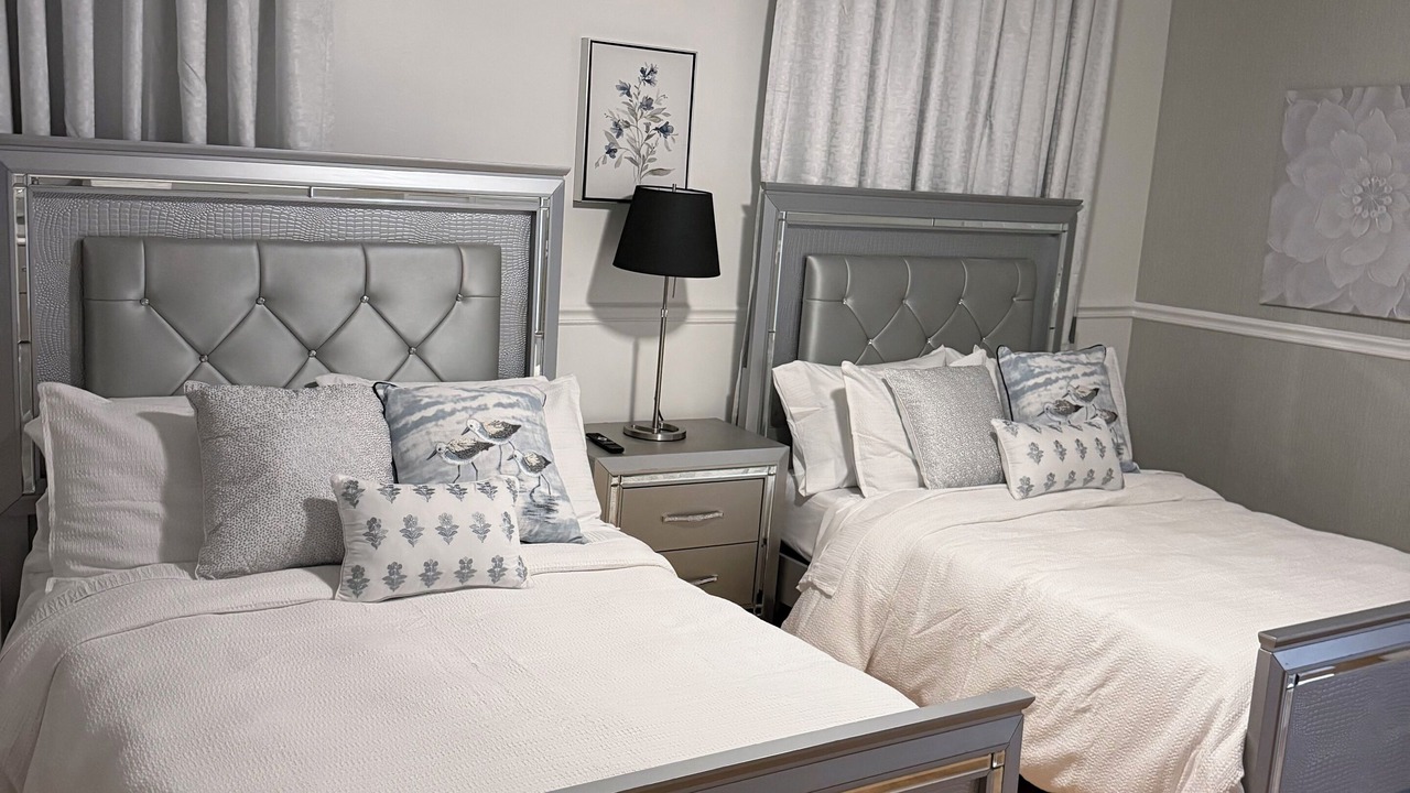 Photo of Bedroom in Sunrise