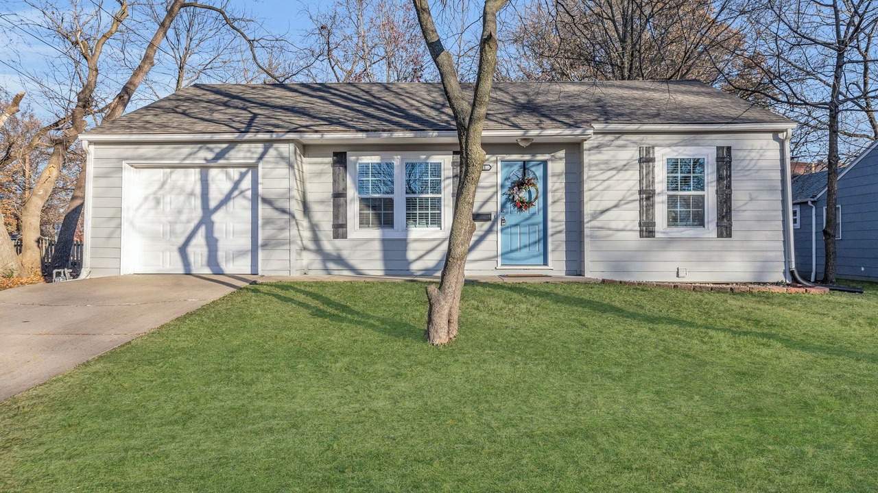 Photo of Outdoor in Overland Park