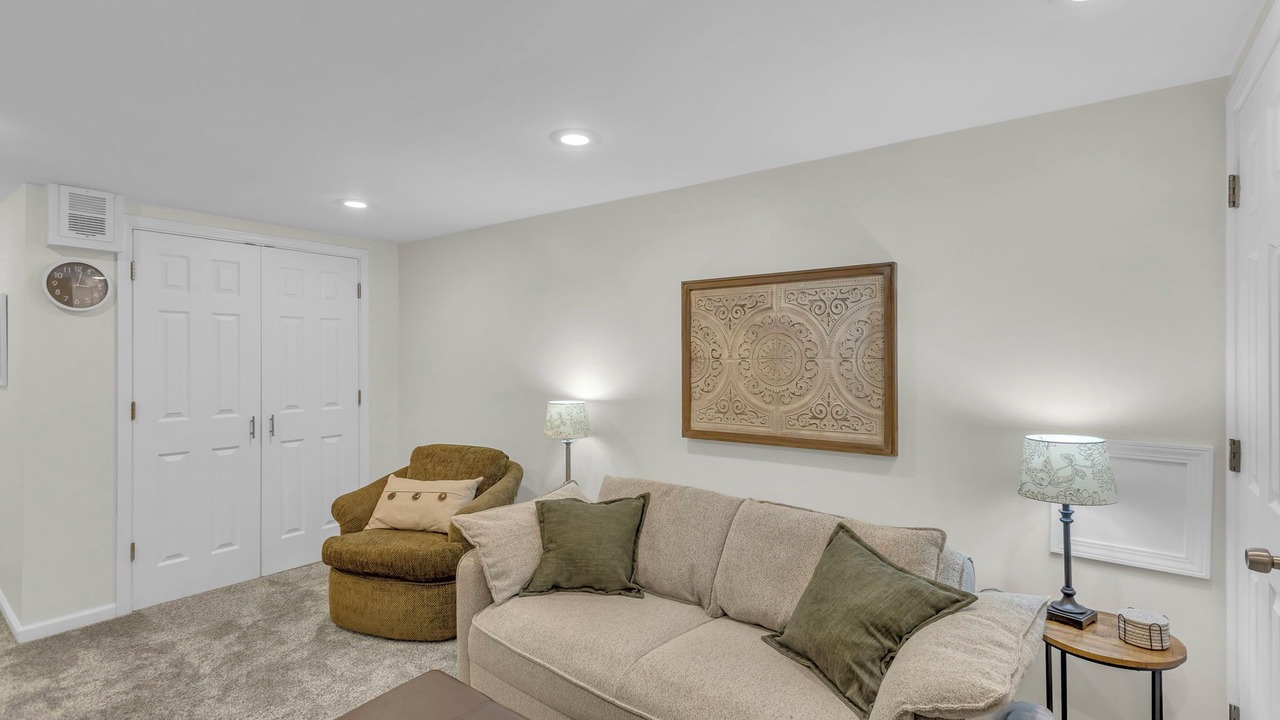 Photo of Livingroom in Overland Park