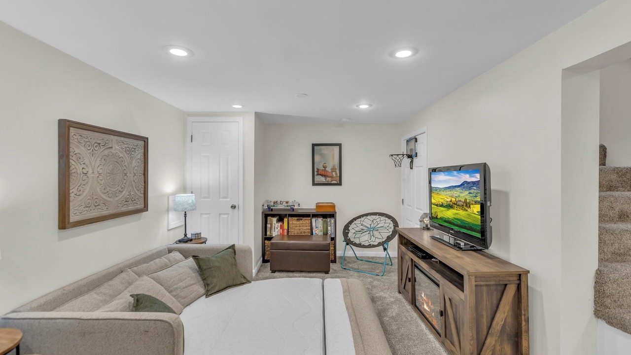 Photo of Livingroom in Overland Park