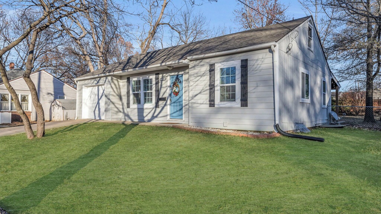 Photo of Outdoor in Overland Park
