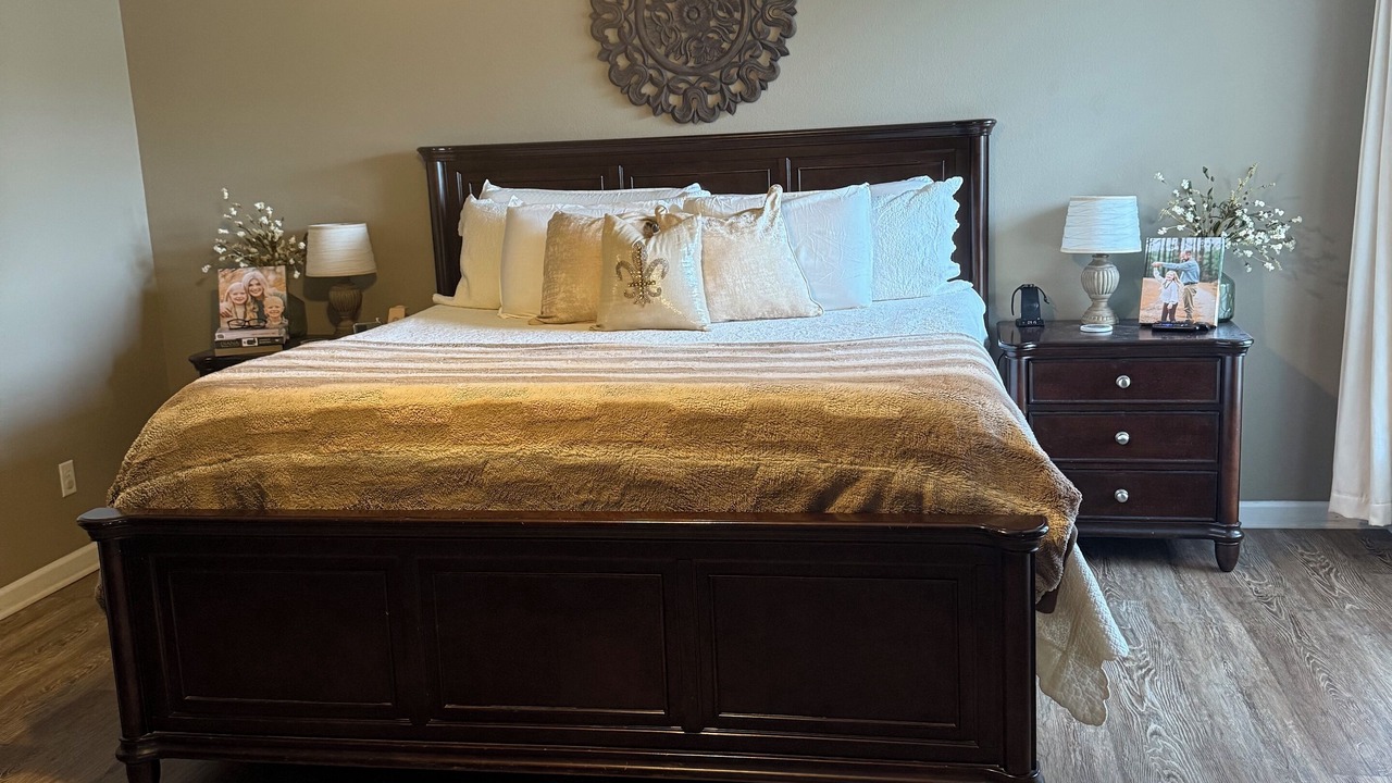 Photo of Bedroom in Downtown Historic