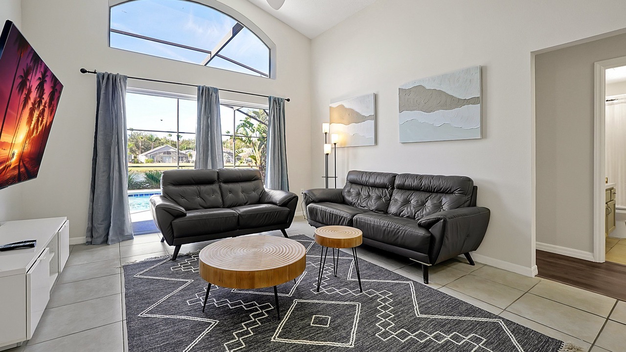 Photo of Livingroom in Crystal Cove