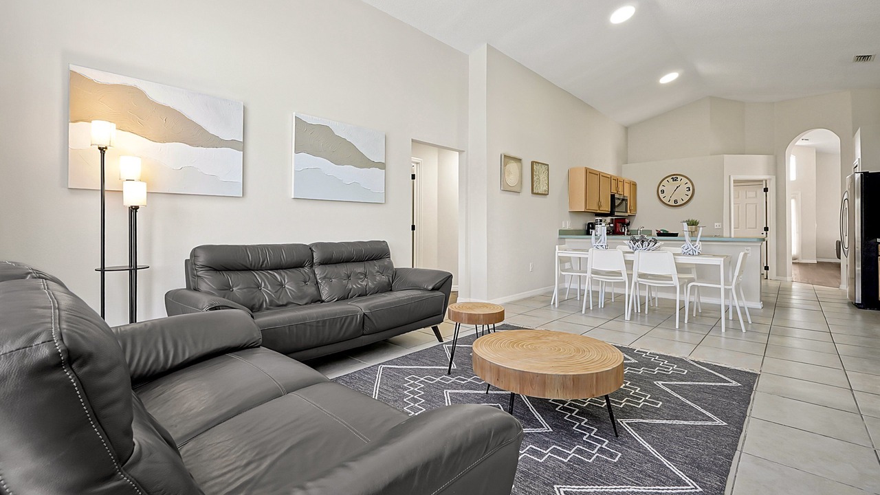 Photo of Livingroom in Crystal Cove