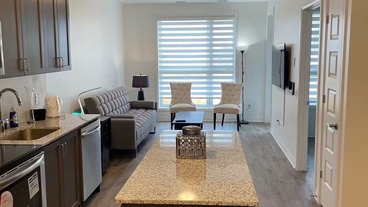 Photo of Livingroom in Oakville