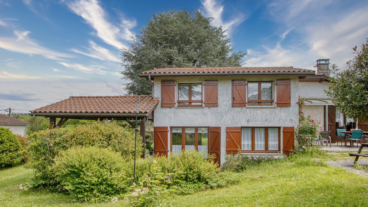 Photo of Outdoor in La Roche-Chalais
