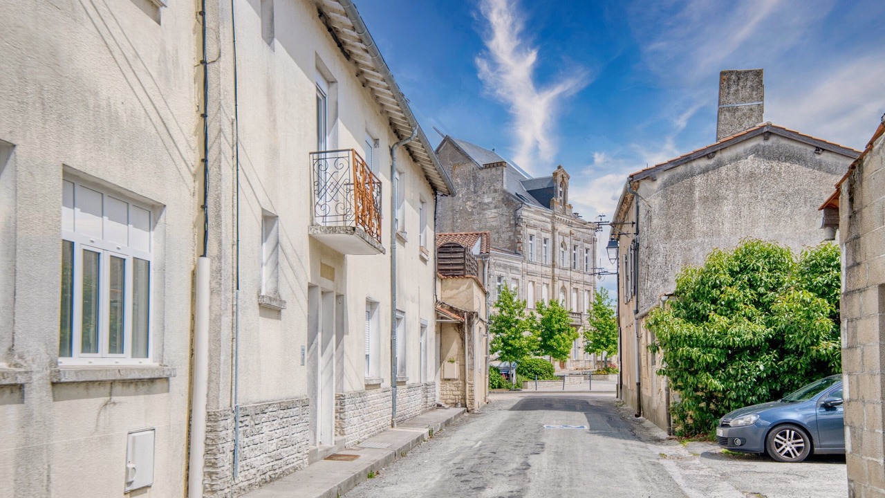 Photo of Outdoor in La Roche-Chalais