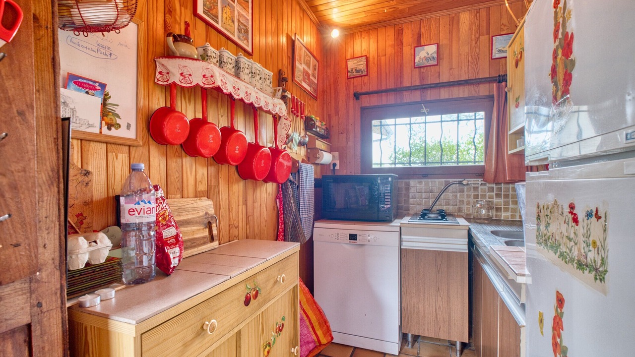 Photo of Kitchen in La Roche-Chalais