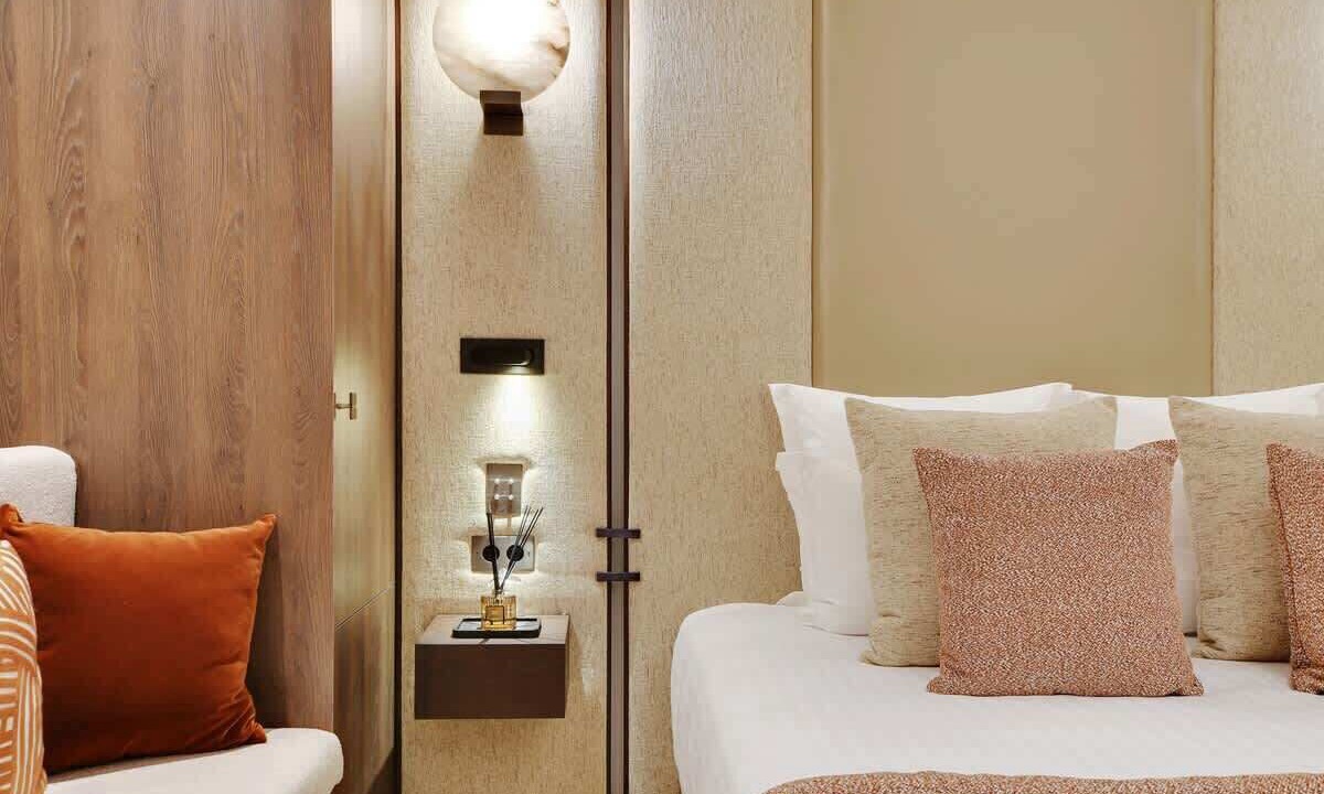 Photo of Bedroom in Notre-Dame-des-Champs