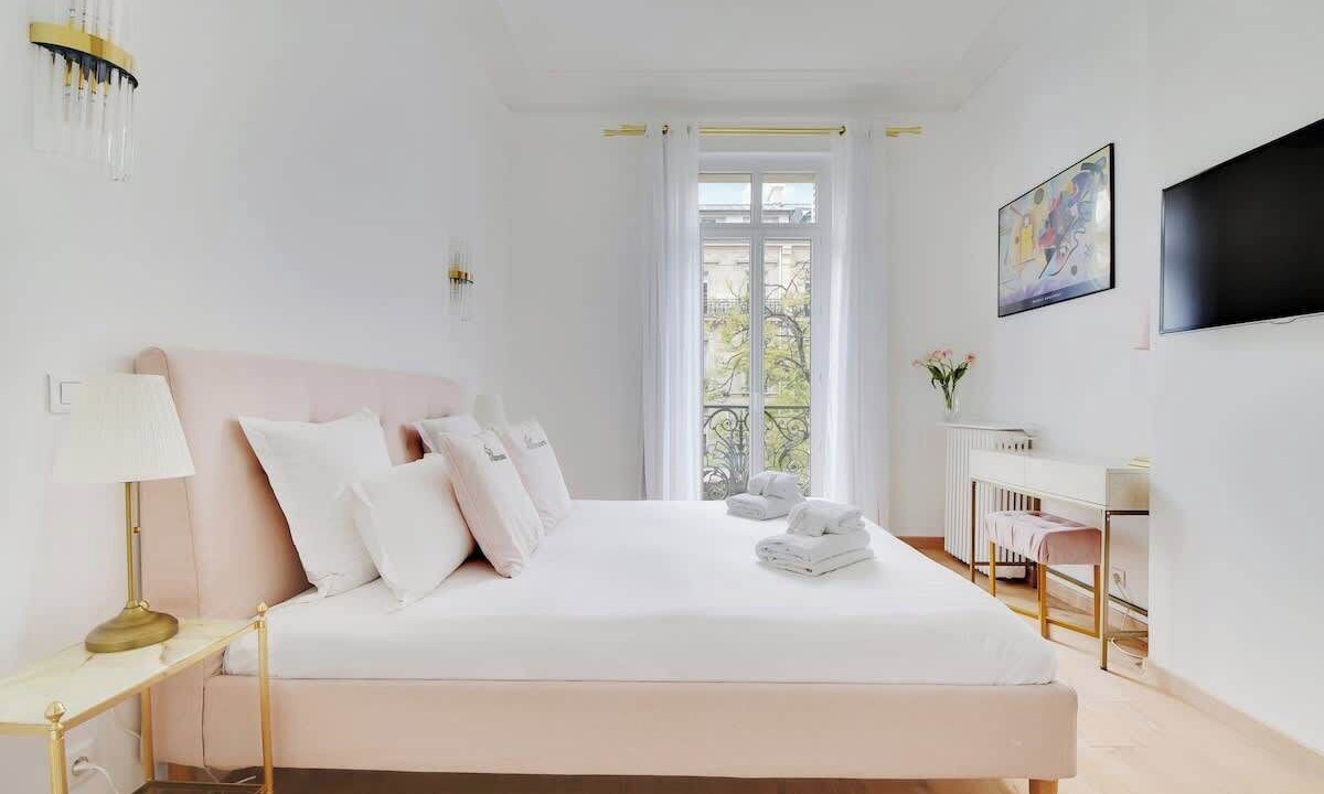 Photo of Bedroom in Quartier de la Folie-Mericourt