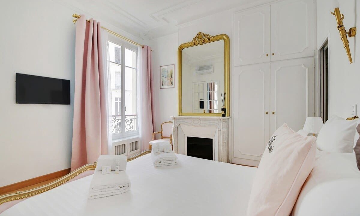Photo of Bedroom in Quartier de la Folie-Mericourt