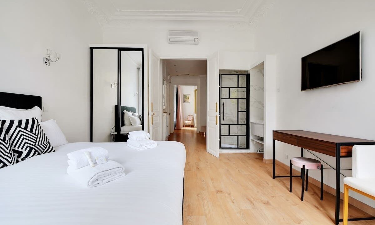 Photo of Bedroom in Quartier de la Folie-Mericourt