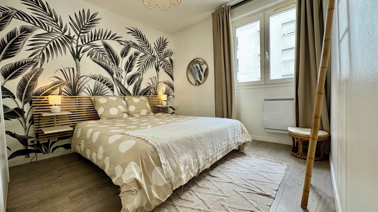 Photo of Bedroom in Zola - Pressense