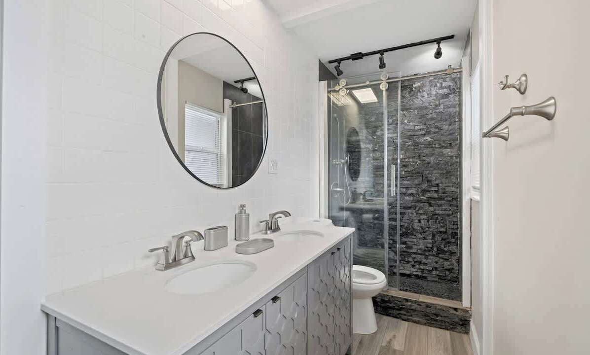 Photo of Bathroom in Southside