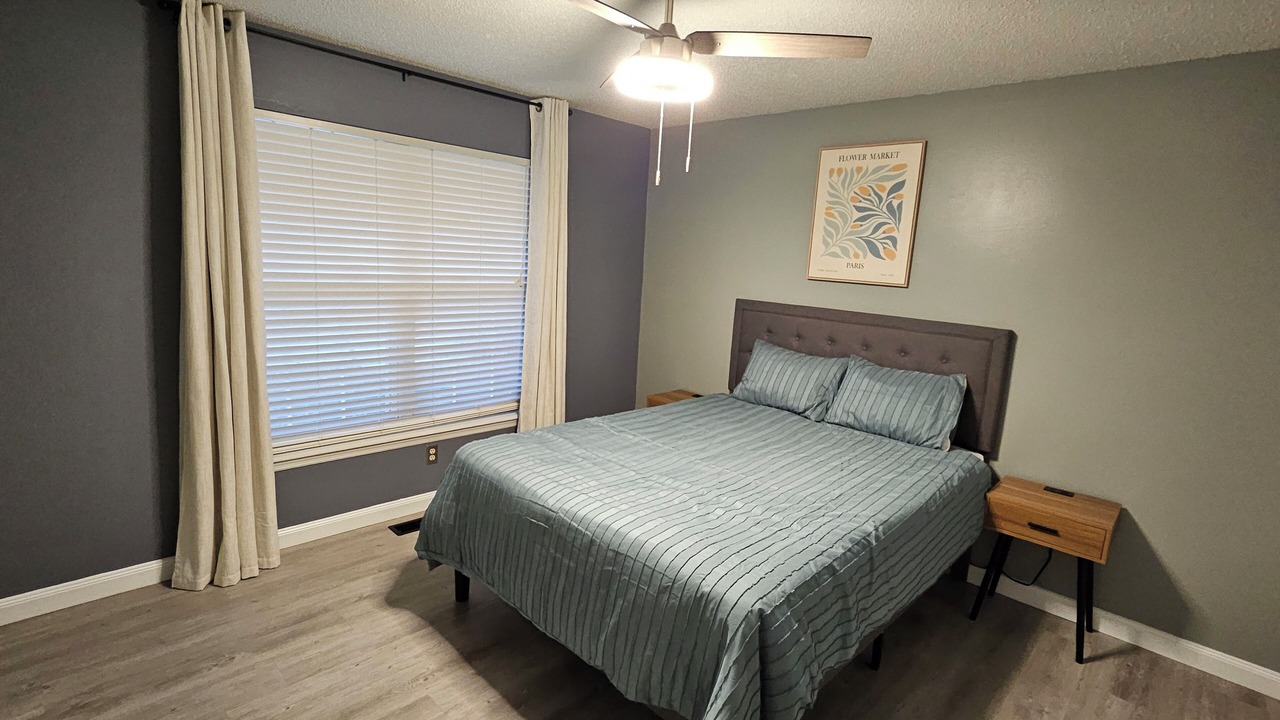 Photo of Bedroom in Glencoe