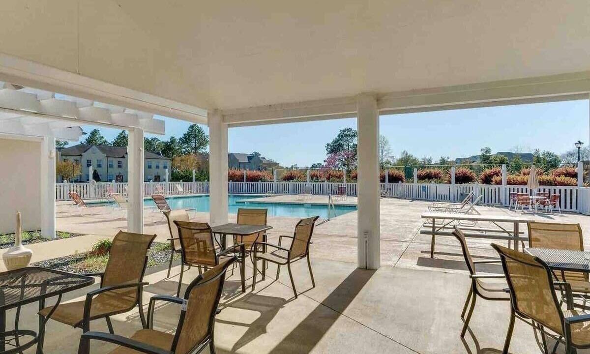 Photo of Outdoor in Red Hill