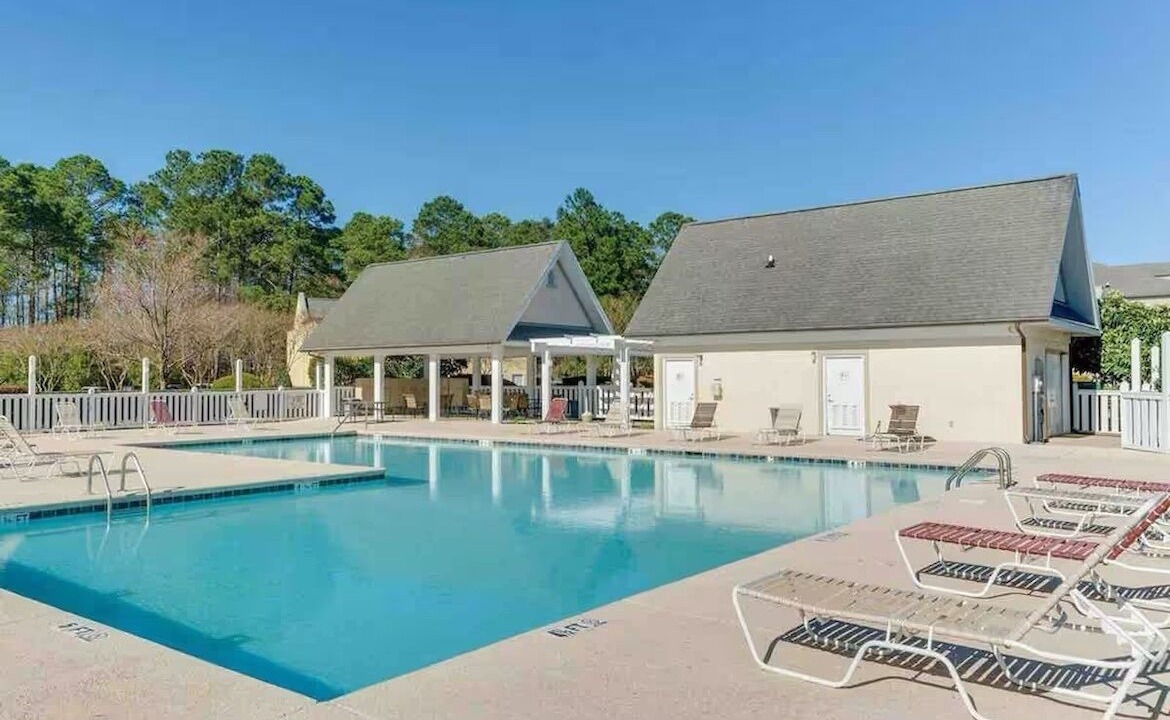 Photo of Outdoor in Red Hill