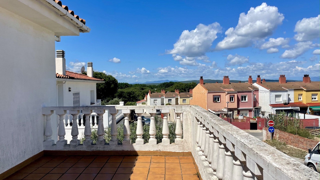 Photo of Patio Balcony in L'Escala