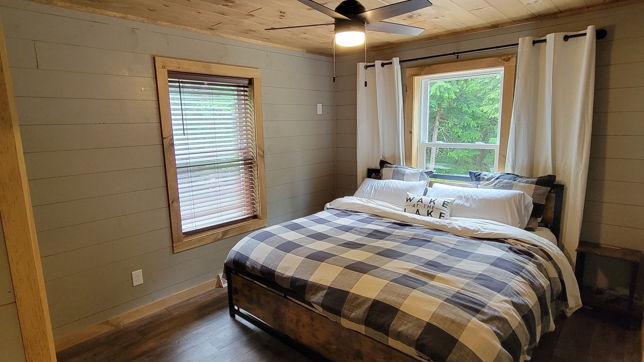 Photo of Bedroom in Remsen