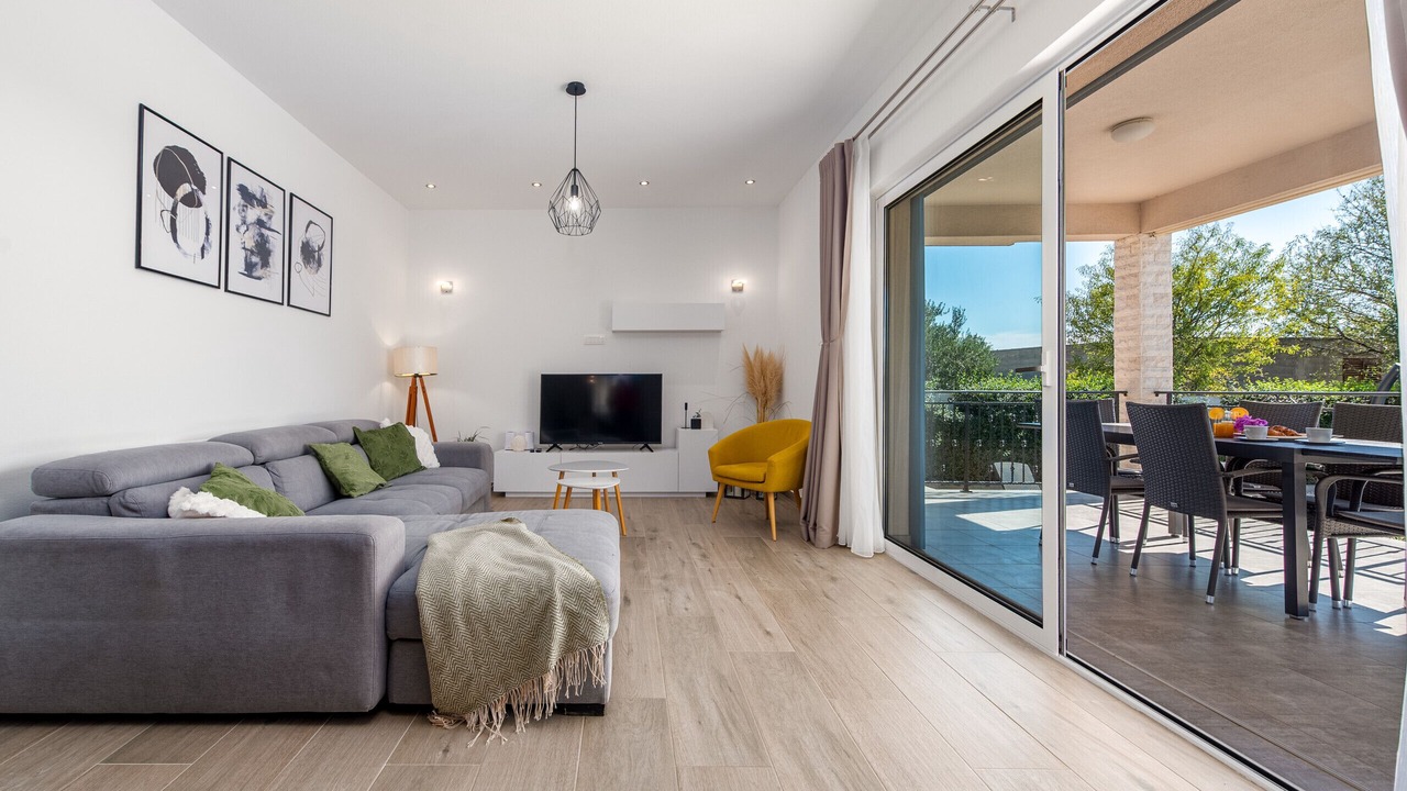 Photo of Livingroom in Tinj