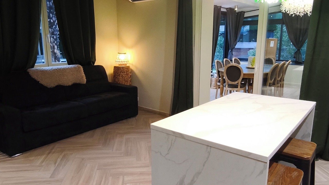 Photo of Others in Sablons