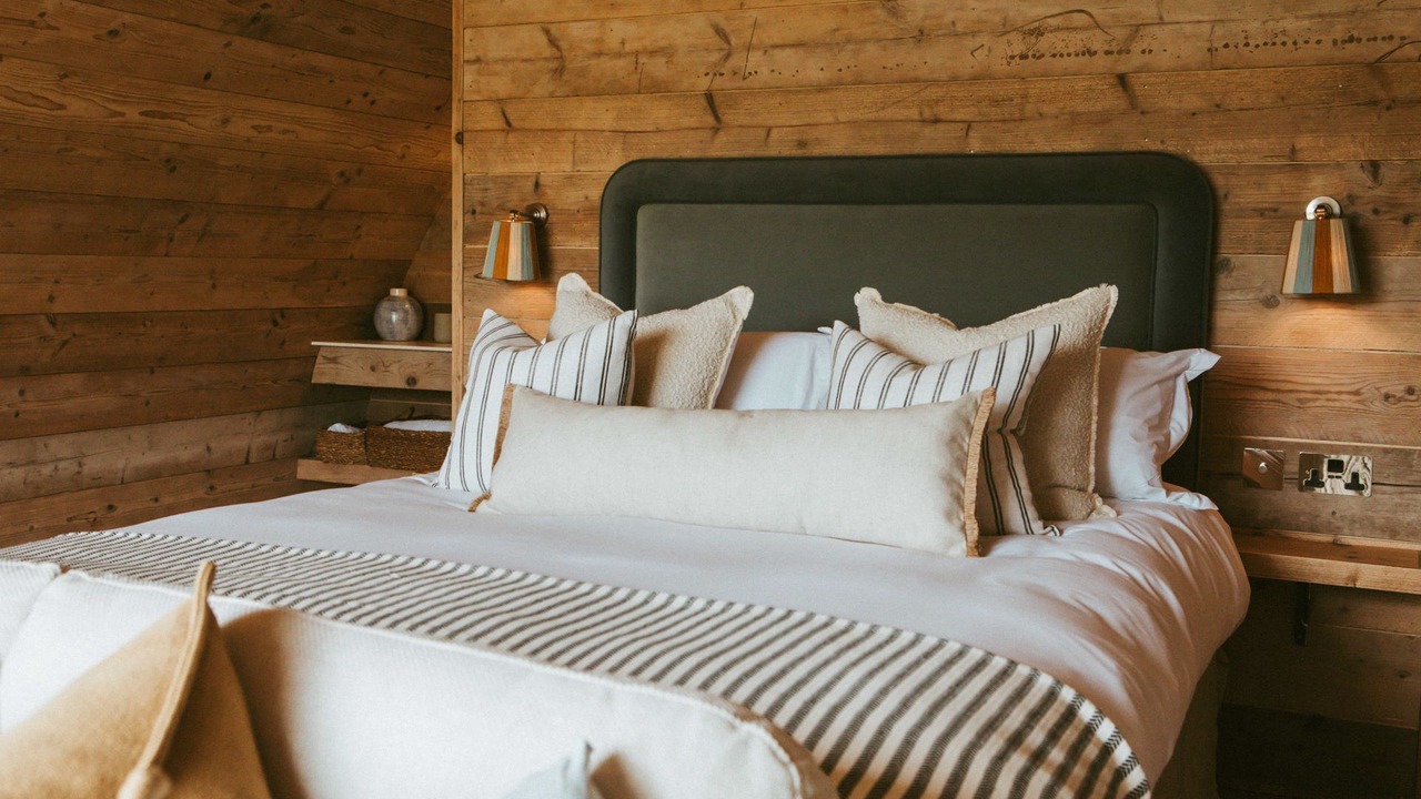 Photo of Others in Mortimer West End