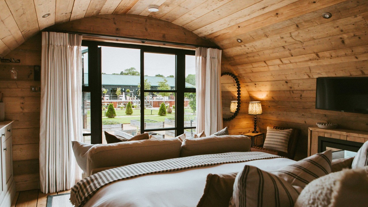 Photo of Others in Mortimer West End