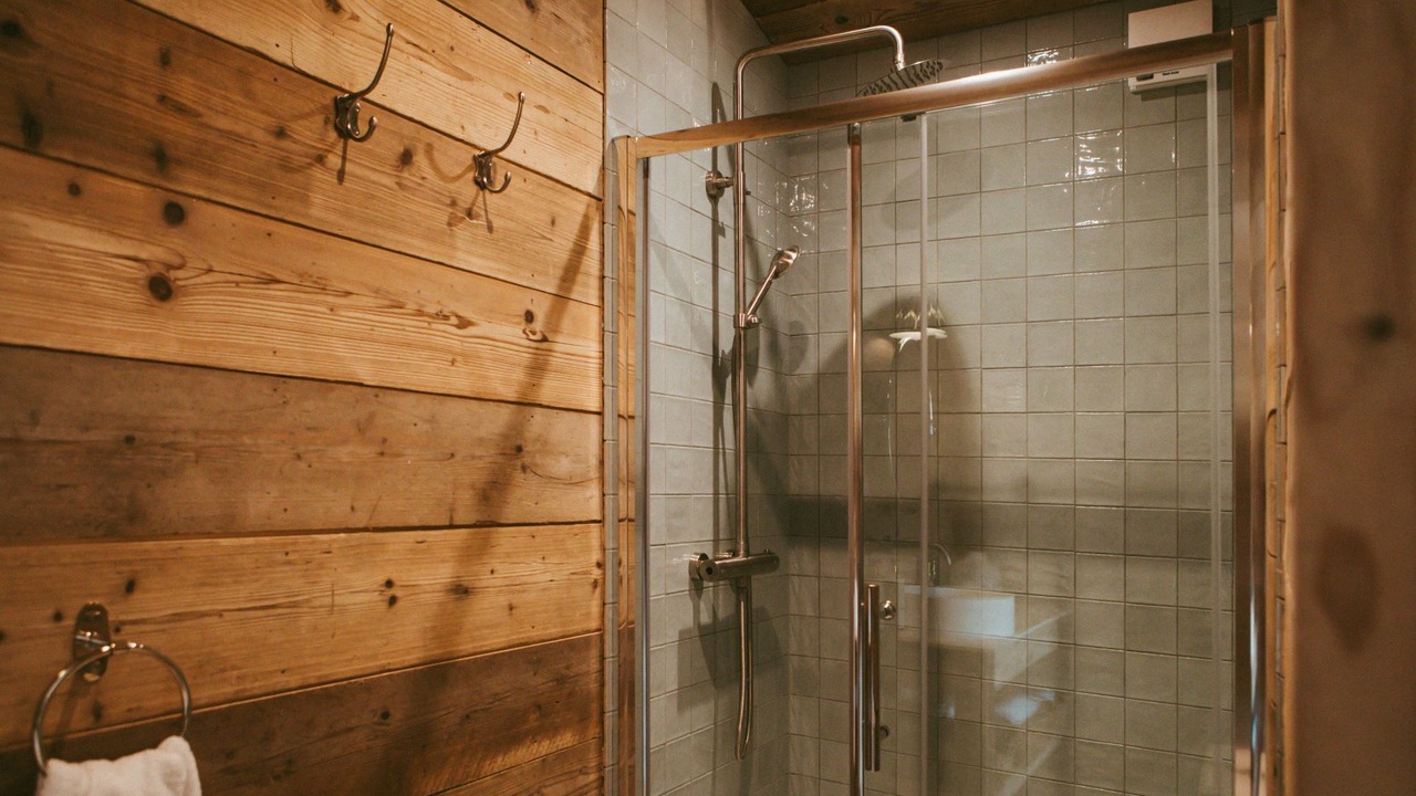 Photo of Others in Mortimer West End