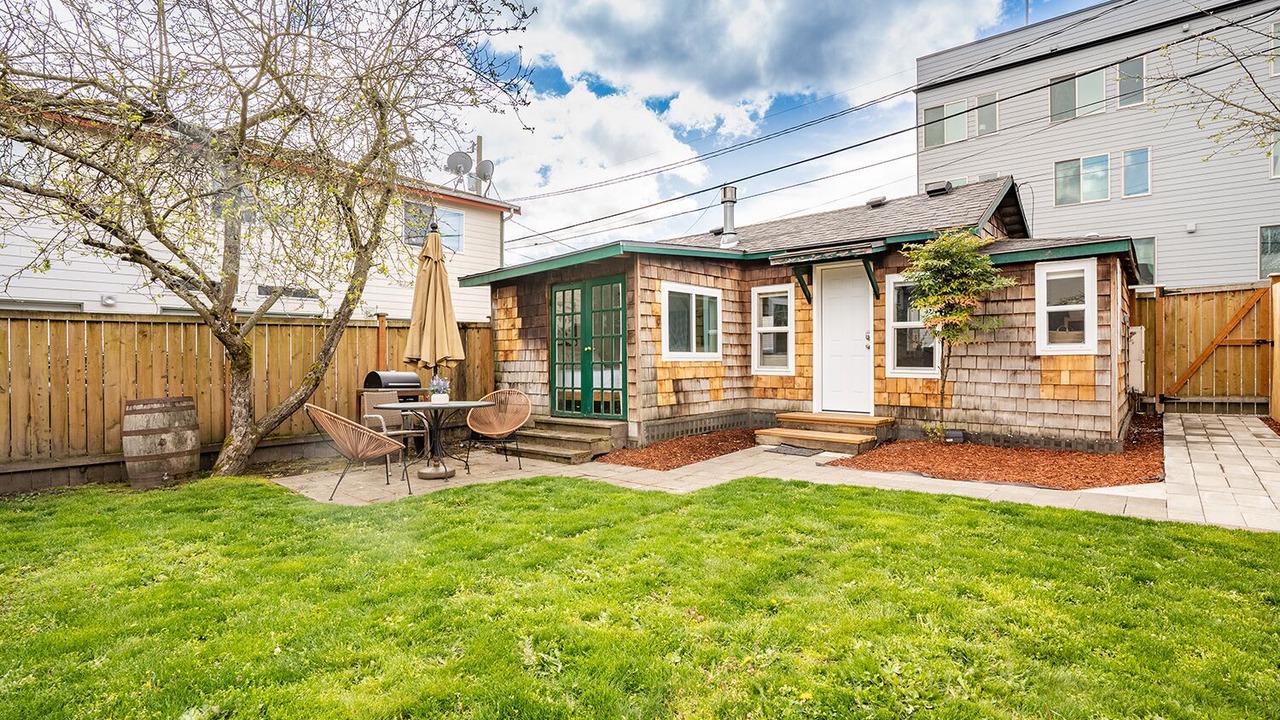 Photo of Outdoor in West Woodland