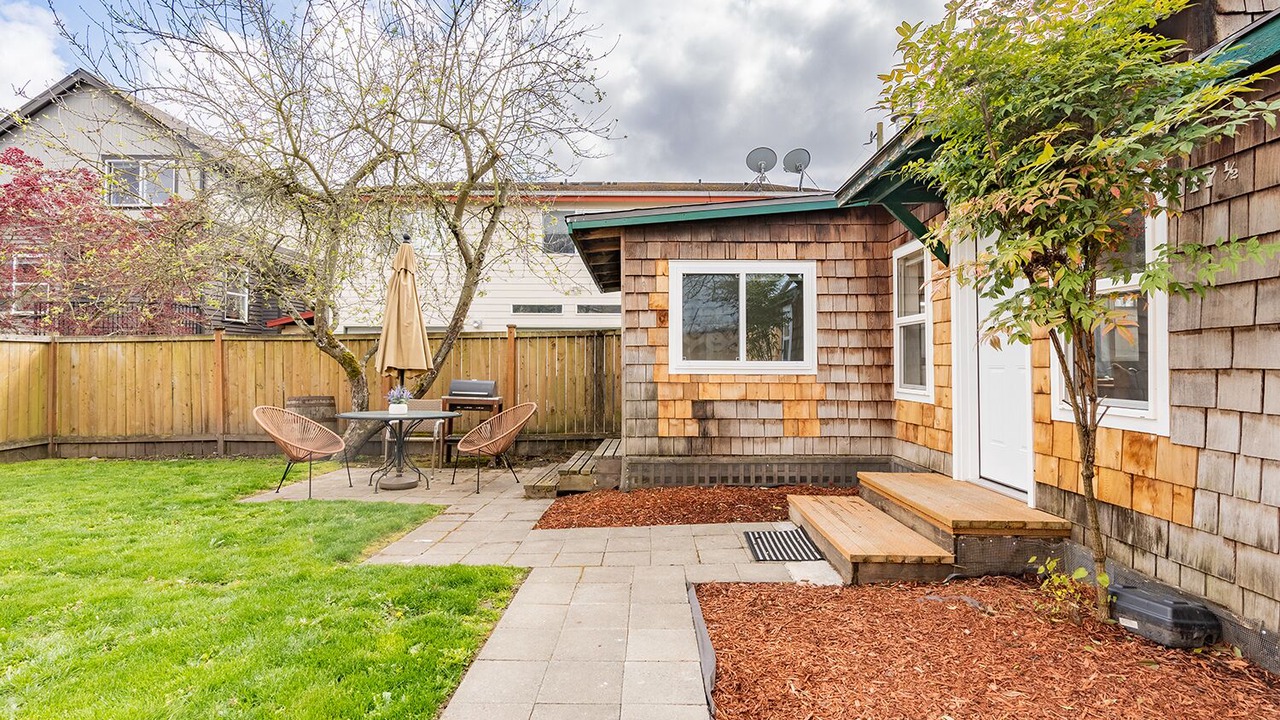 Photo of Outdoor in West Woodland