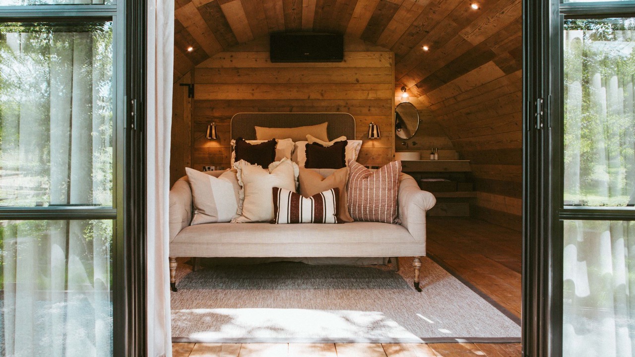 Photo of Others in Mortimer West End