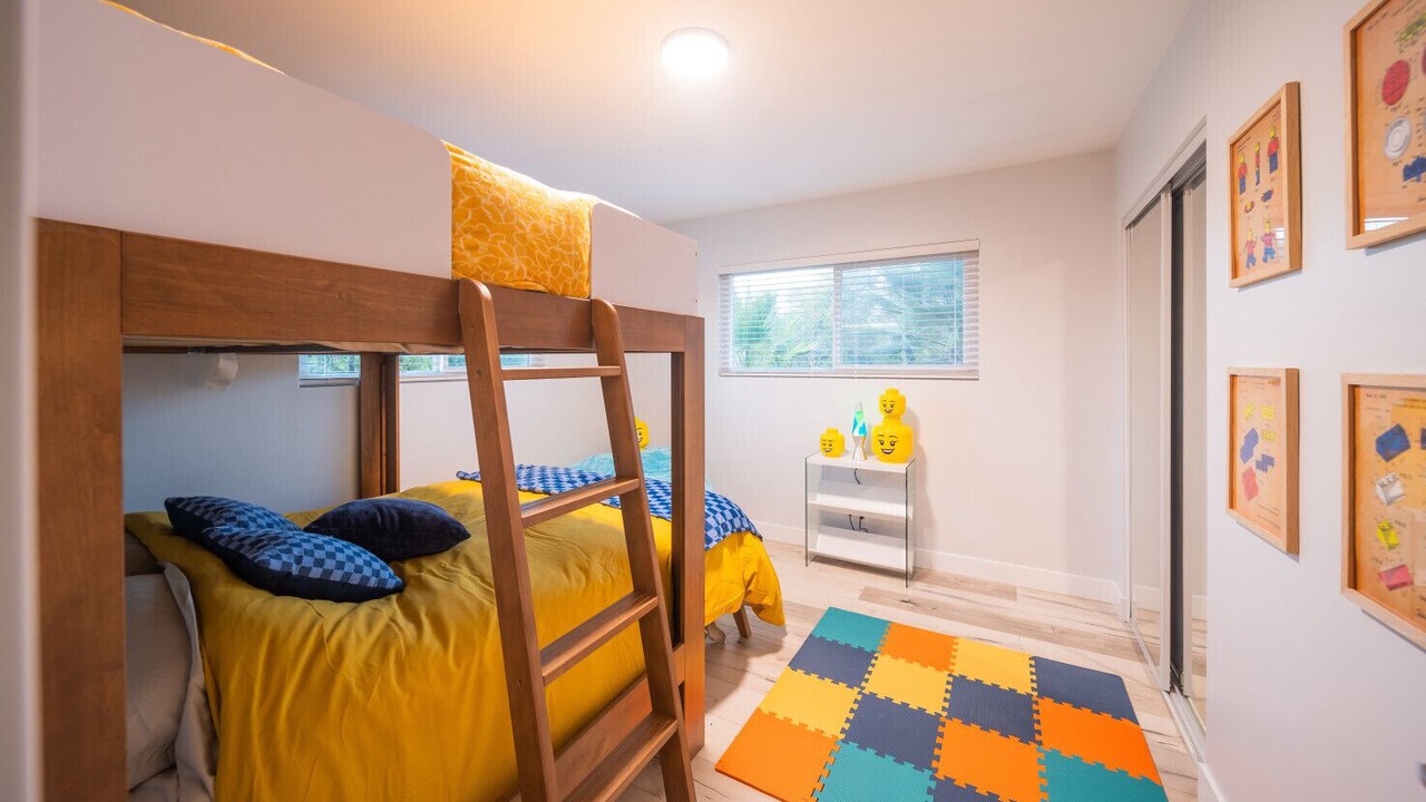 Photo of Bedroom in Vista