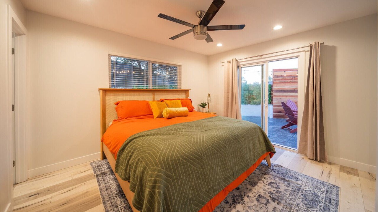 Photo of Bedroom in Vista