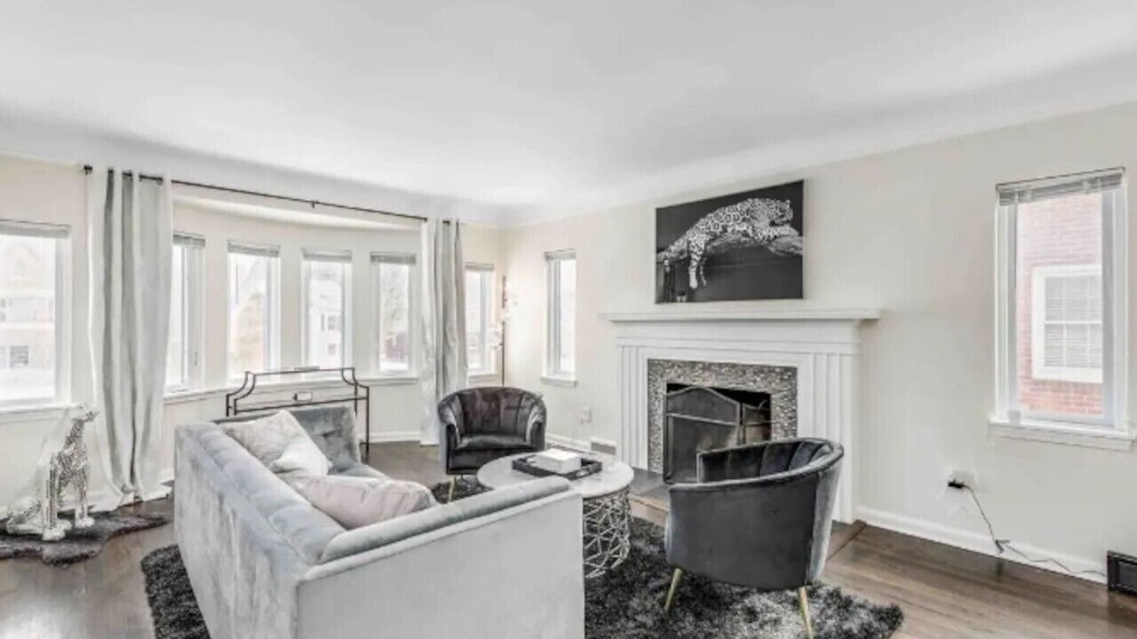 Photo of Livingroom in Grosse Pointe
